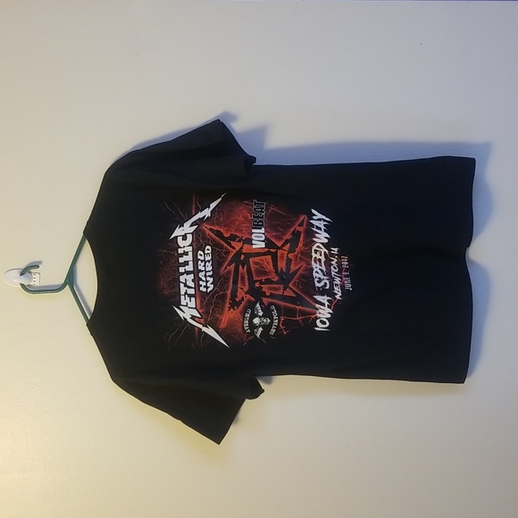 SOLD - 🌸BOGO Metallica Black T-shirt "Hardwired... to Destruct" - Picture 3 of 6